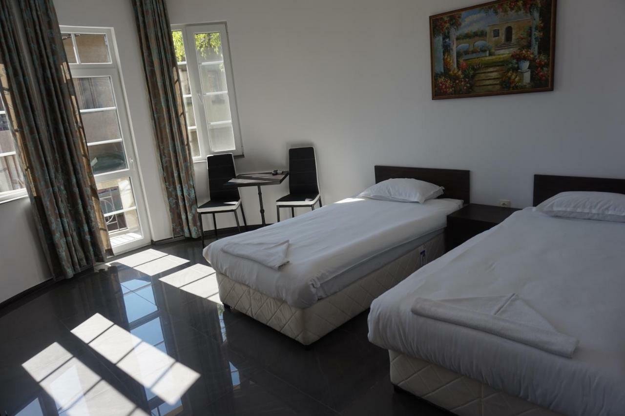 Seaside Guest Rooms Burgas Exterior foto