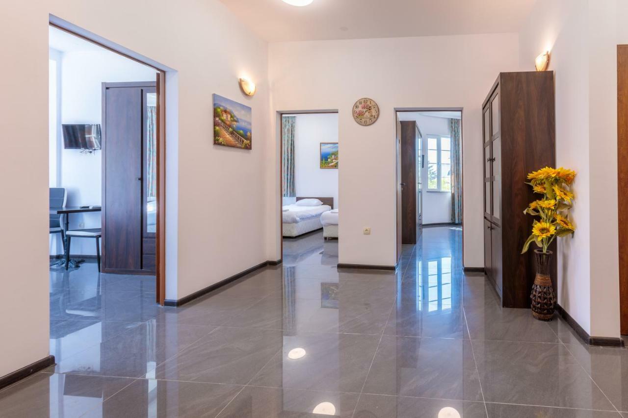 Seaside Guest Rooms Burgas Exterior foto